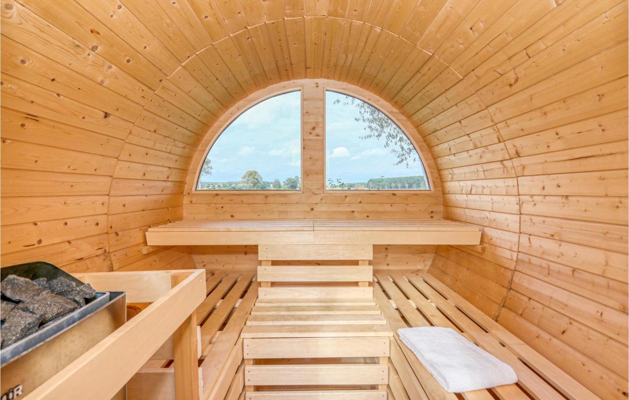 Cozy Home In Zerpenschleuse With Wifi Dış mekan fotoğraf
